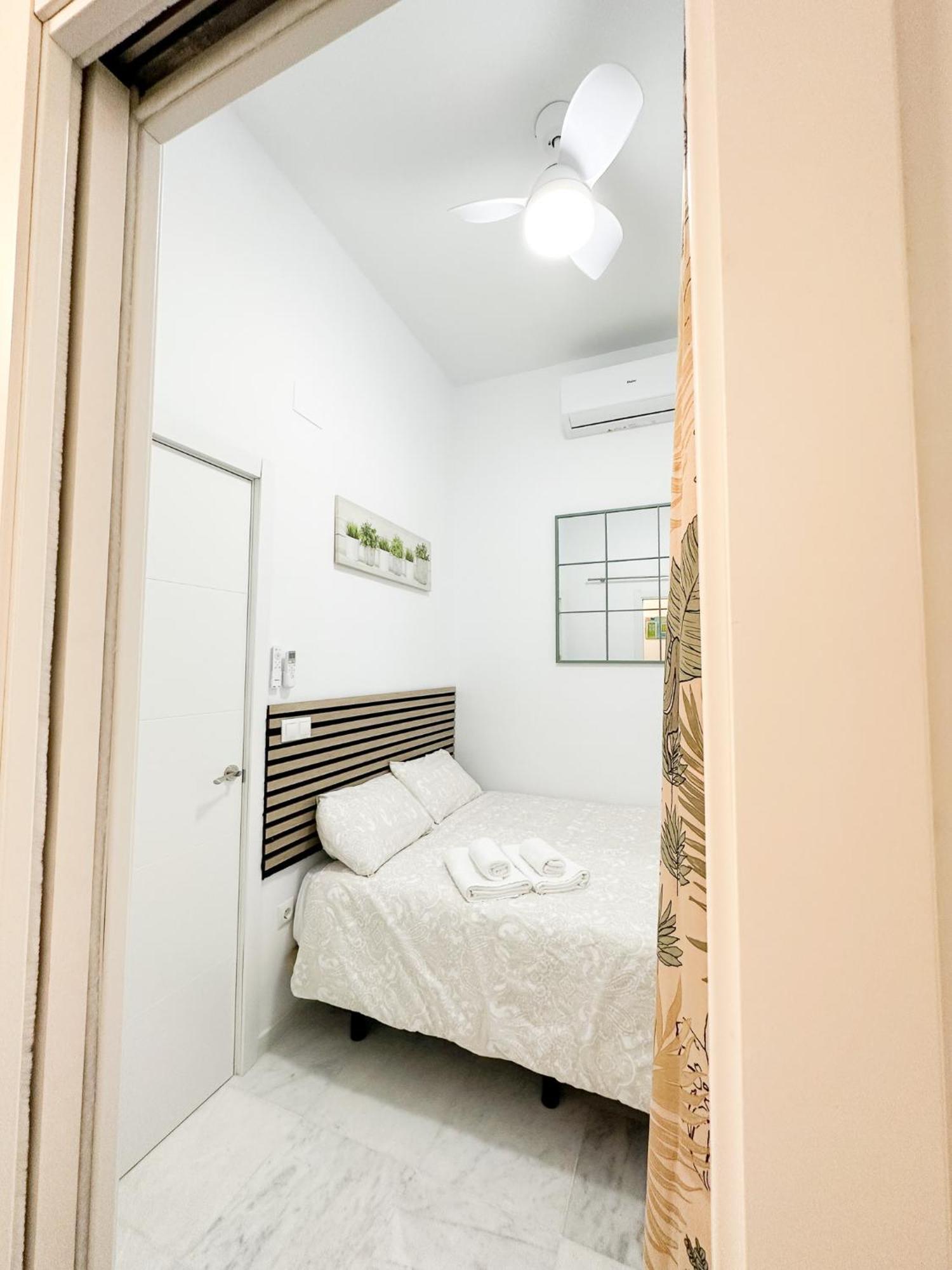 Appartement Cozy Budget 2br With Ac, 1 Bath, Private Parking Opt Séville